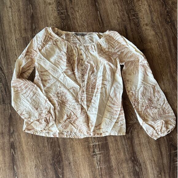 Tommy Bahama Size Small 100% Silk Tan Floral Pattern Top - Picture 1 of 5